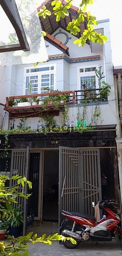 Hình ảnh Bán nhà ngay chợ Bình Long, hẻm xe hơi 6M đẹp.