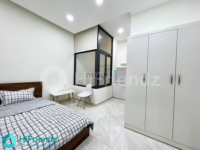 Hình ảnh Ngay cầu Thị Nghè, 1 PN, full nội thất, có cửa sổ lớn