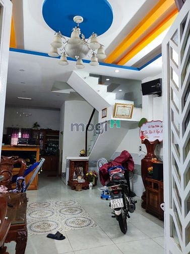 Hình ảnh Nhà đẹp Q.Bình Tân Mã Lò, 32m2, 3 tầng, nhỉnh 3 tỷ