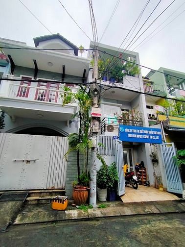 Hình ảnh Giao nhà cuối tháng 12, đường Thống Nhất, 3 lầu.