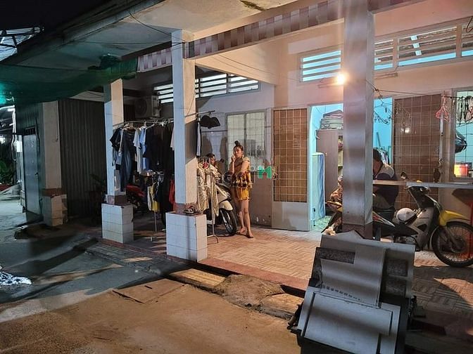 Hình ảnh HXT, TT GÒ VẤP giáp TÂN BÌNH, 122m2, khủng 8,1m x 16m, chỉ 7.6 tỷ