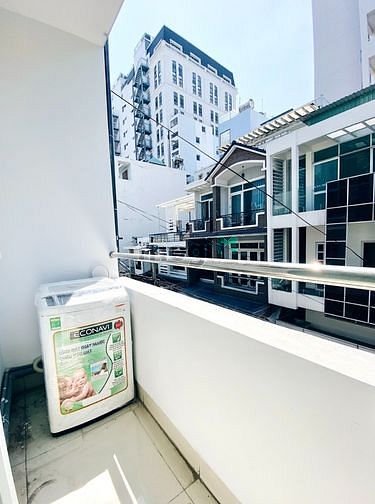 Hình ảnh Mb6623 nạp rút nhanh chóng 1 PN ban công full kính + ban công Quận Bình Thạnh