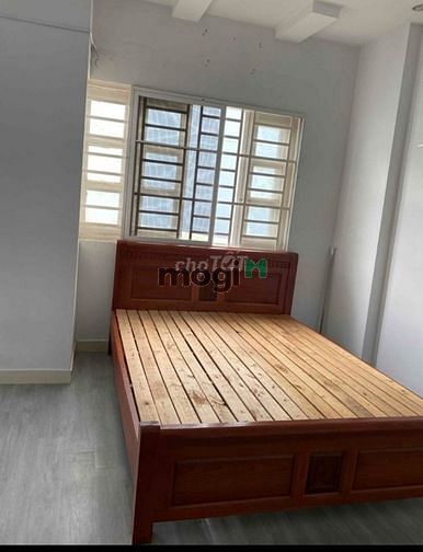 Hình ảnh Cho Thuê Nhà 3Tầng+ST, 4Phòng hẻm 458 Huỳnh Tấn Phát Q.7