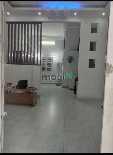 Hình ảnh Cho Thuê Nhà 3Tầng+ST, 4Phòng hẻm 458 Huỳnh Tấn Phát Q.7