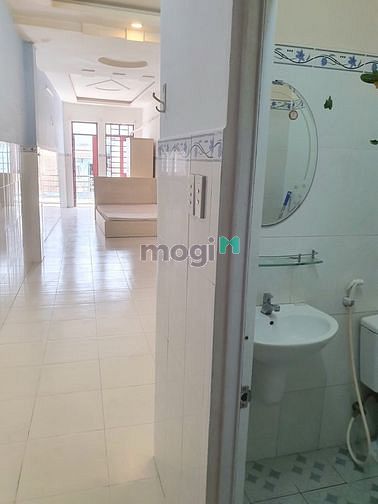 Hình ảnh Ban công Thành Thái Q10_Ở được lên đến 4ng 4xe