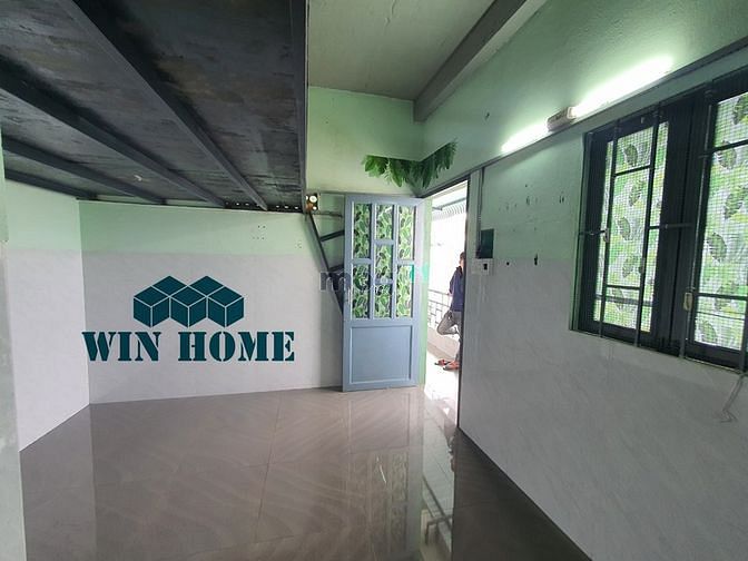 Hình ảnh Cho Thuê phòng Ban Công Mới sạch sẽ, 158 Mã Lò