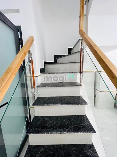 Hình ảnh Cập bến siêu phẩm tại quận 2 giá chỉ 3T8