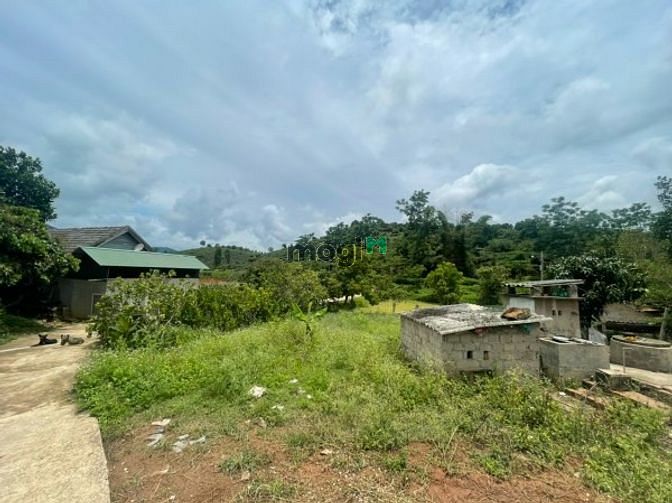 Hình ảnh Bán Mảnh đất 2100m2 tại Mộc Châu ,giá chỉ hơn 800 ngàn/1m2