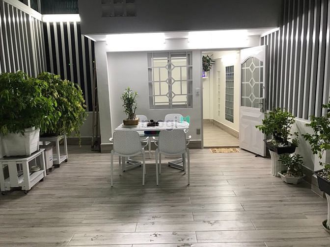 Hình ảnh Bán nhà HXH Phạm Văn Hai, P2, quận Tân Bình