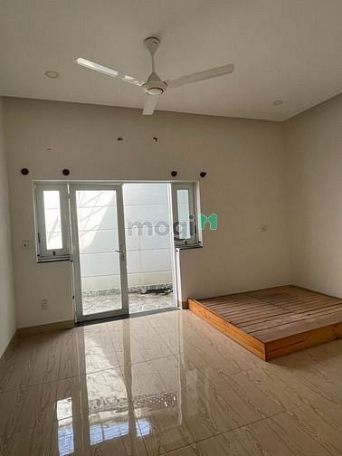 Hình ảnh Hẻm ô tô Cộng Hòa, 40m2 chỉ 3.6 tỷ.