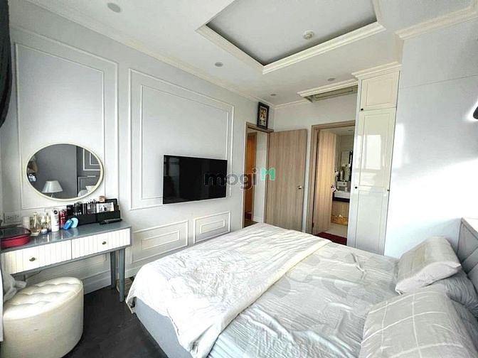 Hình ảnh Bán nhanh căn GÓC 2PN, tầng cao, view Đông, NT đẹp (Botanica Premier)