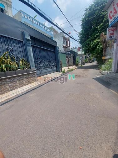 Hình ảnh Bán CHDV 8 tầng thang máy có hầm. 260m2. Khu vực đông dân phát triển