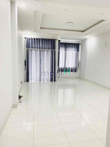 Hình ảnh Nhà mới tinh ngay Aeon Tên Lửa 4,5x20m 3 lầu