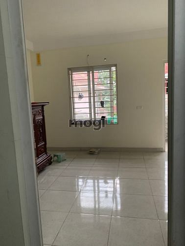 Hình ảnh Cần bán nhà Đông Thiên , 5 tầng, 2.4 tỷ.