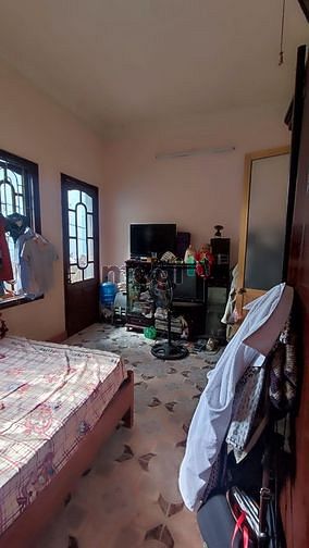 Hình ảnh Bán đất Cầu Giấy giá rẻ, 70m2 giá 4.5 tỷ, tặng nhà 3 tầng