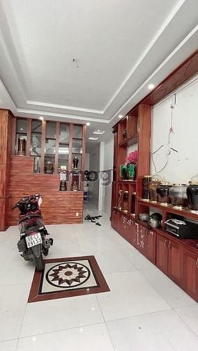 Hình ảnh Bán nhà hẻm 6m đường Lê Văn Quới, Q. Bình Tân,