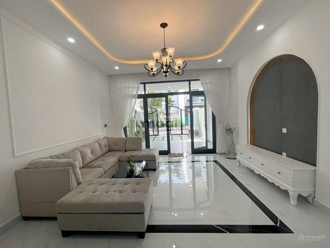 Hình ảnh Nhà HXH Nguyễn Tri Phương, P.4, Q10.