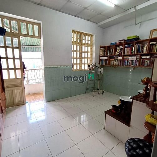 Hình ảnh 77m2 - 2 Tầng BTCT - Sát MT - CHỈ 5,9 TỶ - Hẻm 5m - SỔ NỞ HẬU