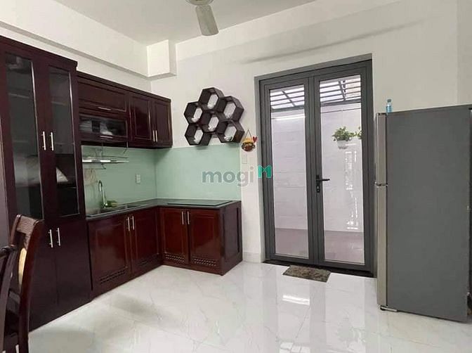 Hình ảnh Bán gấp nhà Nguyễn Thiện Thuật, Q3, Tp.HCM