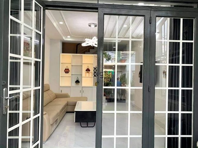 Hình ảnh Bán gấp nhà Nguyễn Thiện Thuật, Q3, Tp.HCM