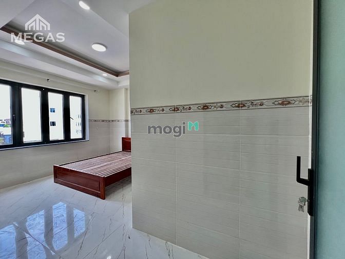 Hình ảnh CHDV full nội thất cửa sổ thoáng mát ngay Văn Lang cơ sở 3