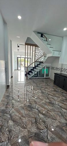 Hình ảnh Nhà đẹp MT chính Lê Thị Riêng, Q12, Tp.HCM