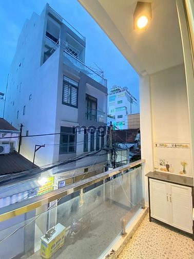Hình ảnh Studio ban công - bếp riêng Full NT Q.1
