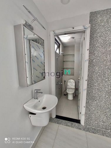 Hình ảnh Cho thuê Phòng BAN CÔNG RIÊNG - FULL NỘI THẤT - Trung Tâm Quận 6