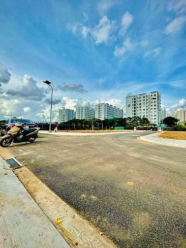 Hình ảnh Bán đất Bình Tân lô cặp góc 63m2 và lô góc 68,6m2