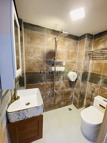 Hình ảnh Bán nhà mặt tiền C10C Phan Đình Phùng BTCT 3 tầng tiện ích đầy đủ.