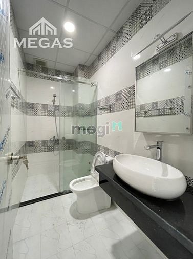 Hình ảnh CHDV Cửa Sổ Lớn FULL NỘI THẤT MỚI 100% ngay Võ Văn Kiệt