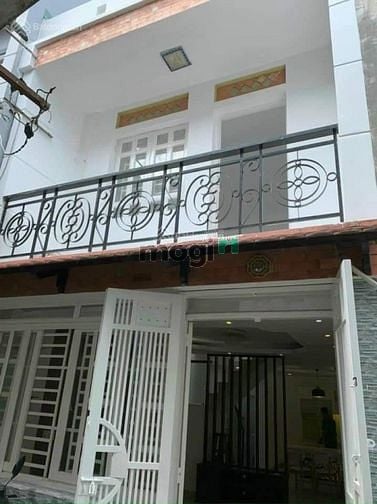 Hình ảnh Nhà nhỏ xinh xắn quận 7 - 45m2, 2ty581
