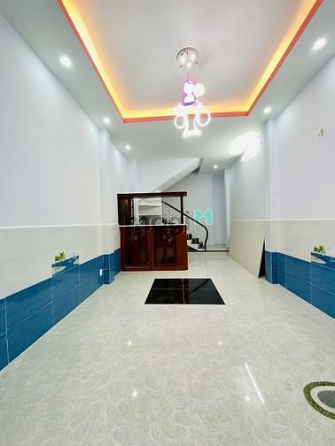 Hình ảnh Bán nhà mặt tiền C10C Phan Đình Phùng BTCT 3 tầng tiện ích đầy đủ.
