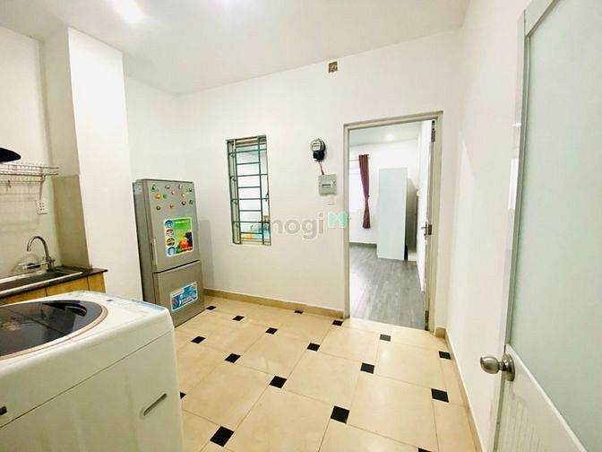 Hình ảnh CHDV Studio cửa sổ lớn gần Lotte Q7 - VinCom - TĐT - UFM - RMIT