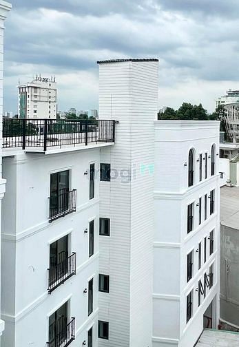 Hình ảnh Cho thuê CHDV mới 100% ngay khu vực trung tâm quận 3