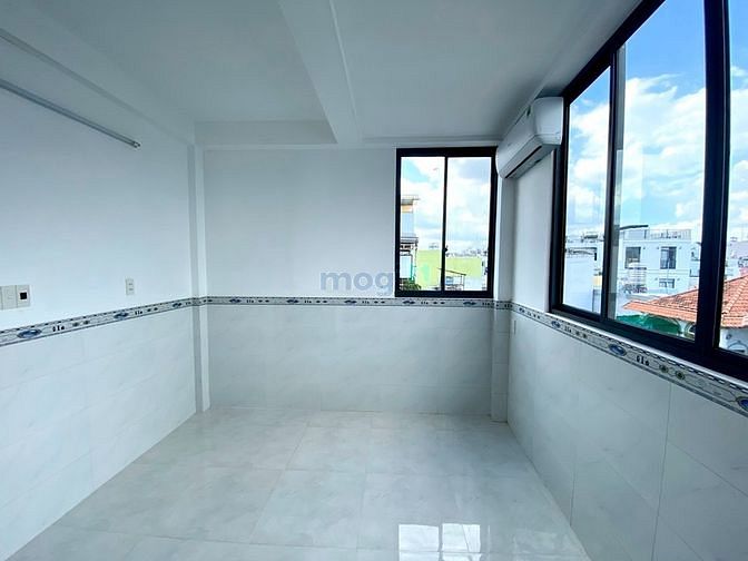 Hình ảnh Mb6623 nạp rút nhanh chóng Studio mới 100% nội thất cơ bản ngay gần đường Phan Đăng Lưu