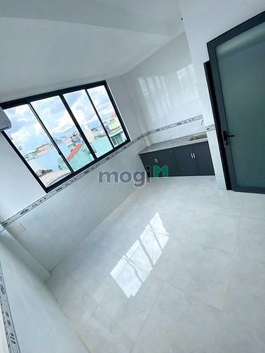 Hình ảnh Mb6623 nạp rút nhanh chóng Studio mới 100% nội thất cơ bản ngay gần đường Phan Đăng Lưu