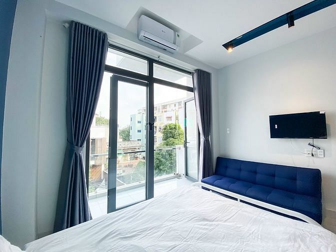 Hình ảnh CHDV ngay SÂN BAY - FULL Nội Thất - BAN CÔNG - Mới 100%