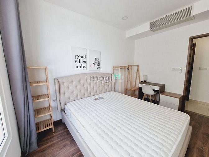 Hình ảnh Cần Cho Thuê The Golden Star 2PN Full Nội Thất