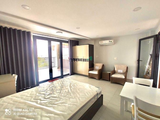 Hình ảnh Căn Hộ FULL Nội Thất - Ban Công - Giap Sân Bay