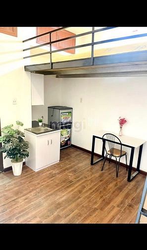 Hình ảnh Duplex full nội thất cao cấp có thang máy gần Vạn Hạnh Mall