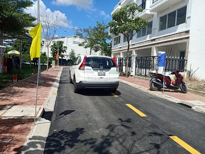 Hình ảnh Bán đất khu dân cư phường 4 Tp.Tân An, cam kết sổ riêng, xây tự do