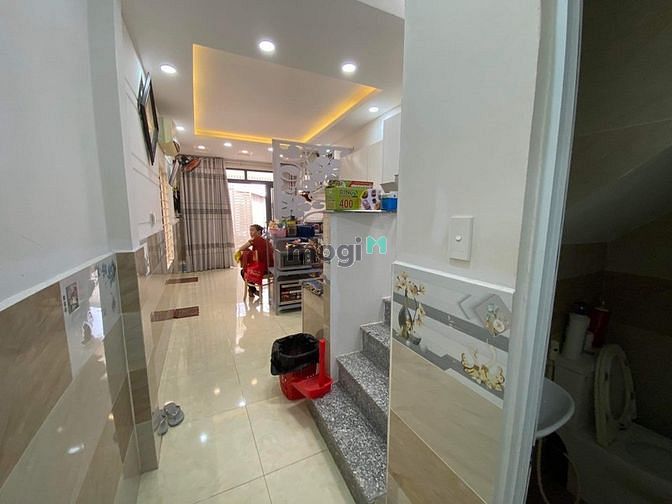 Hình ảnh CMT8 - TÂN BÌNH - 45m2 - 2 Tầng lô góc chỉ 5,25 tỷ