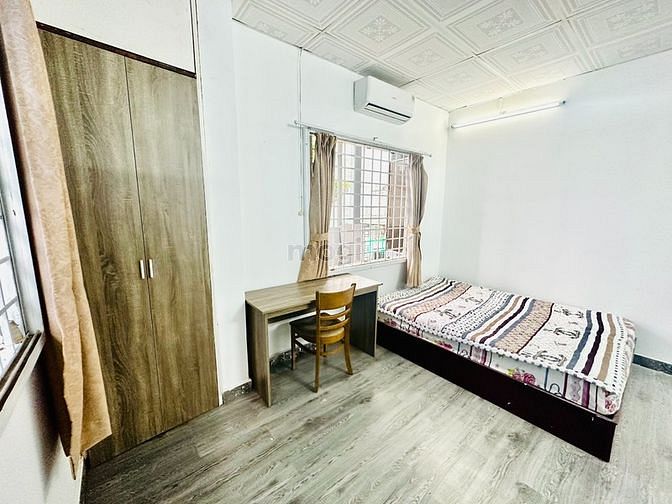 Hình ảnh Căn Hộ DV_Quận 5,  Full nội thất, ban công cửa sổ, giờ giấc tự do
