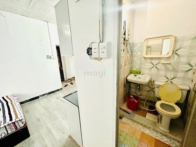 Hình ảnh Căn Hộ DV_Quận 5,  Full nội thất, ban công cửa sổ, giờ giấc tự do