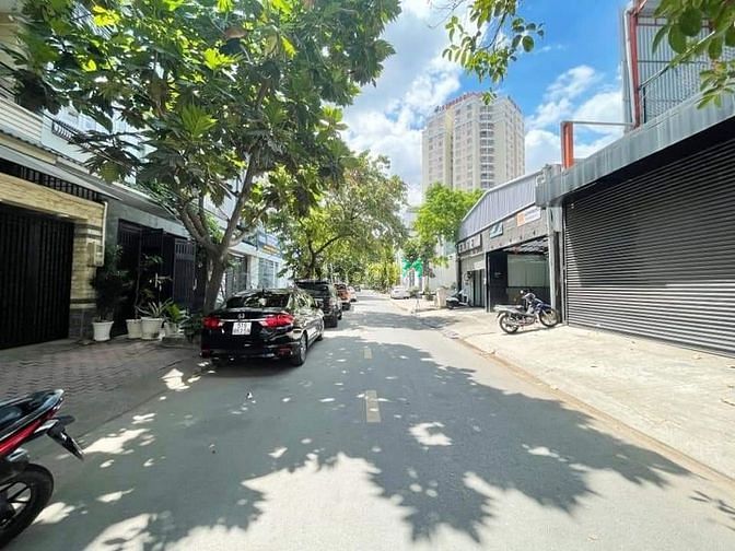 Hình ảnh Bán lô đất góc 2 Mặt tiền, đường 19, An Phú, Quận 2, TP.Thủ Đức