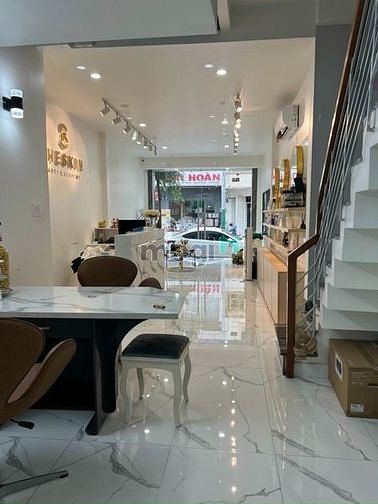 Hình ảnh Nhà Đẹp =>  𝒅𝒂̀𝒏𝒉 𝒄𝒉𝒐 𝒌𝒉𝒂́𝒄𝒉 𝑺𝒑𝒂, 𝑻𝒉𝒂̂̉𝒎 𝑴𝒚̃ !!!