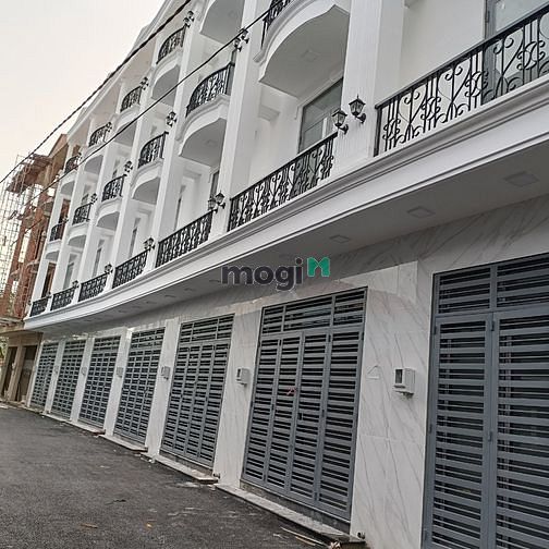 Hình ảnh Bán nhà Tỉnh Lộ 10 Binh Tân 320m2 shr 4 phòng ô tô