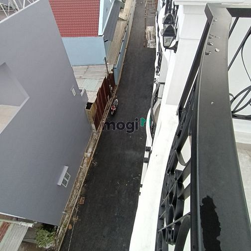 Hình ảnh Bán nhà Tỉnh Lộ 10 Binh Tân 320m2 shr 4 phòng ô tô