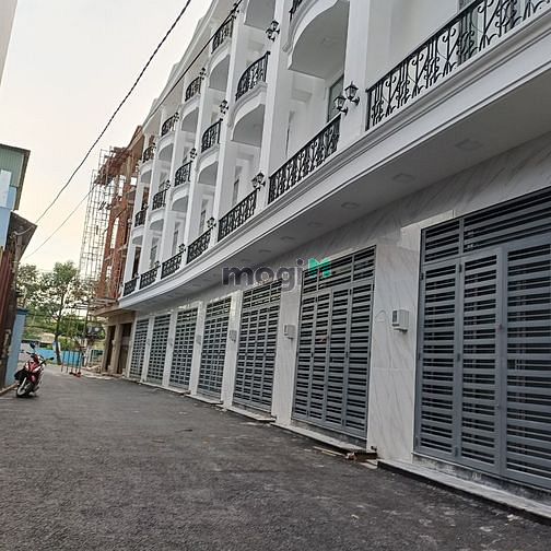 Hình ảnh Bán nhà Tỉnh Lộ 10 Binh Tân 320m2 shr 4 phòng ô tô